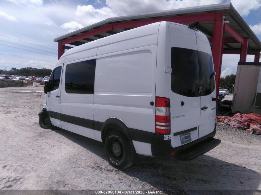 2015 MERCEDES-BENZ SPRINTER VANS WD4PE7DD6F5950113