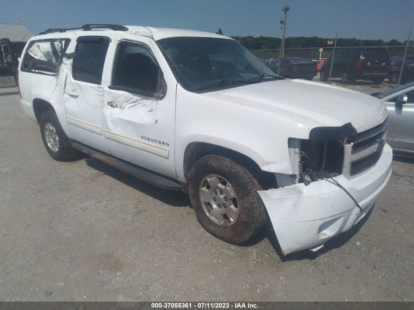 2014 CHEVROLET SUBURBAN LT - 1GNSKJE74ER220377