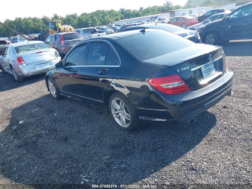 2013 MERCEDES-BENZ C-CLASS C 300 - WDDGF8AB3DR247256