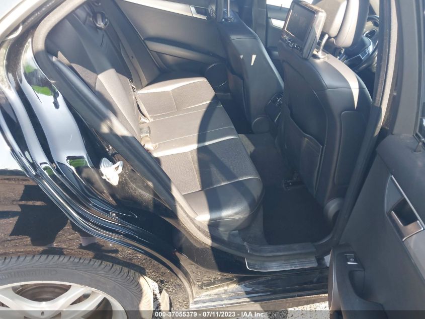 2013 MERCEDES-BENZ C-CLASS C 300 - WDDGF8AB3DR247256
