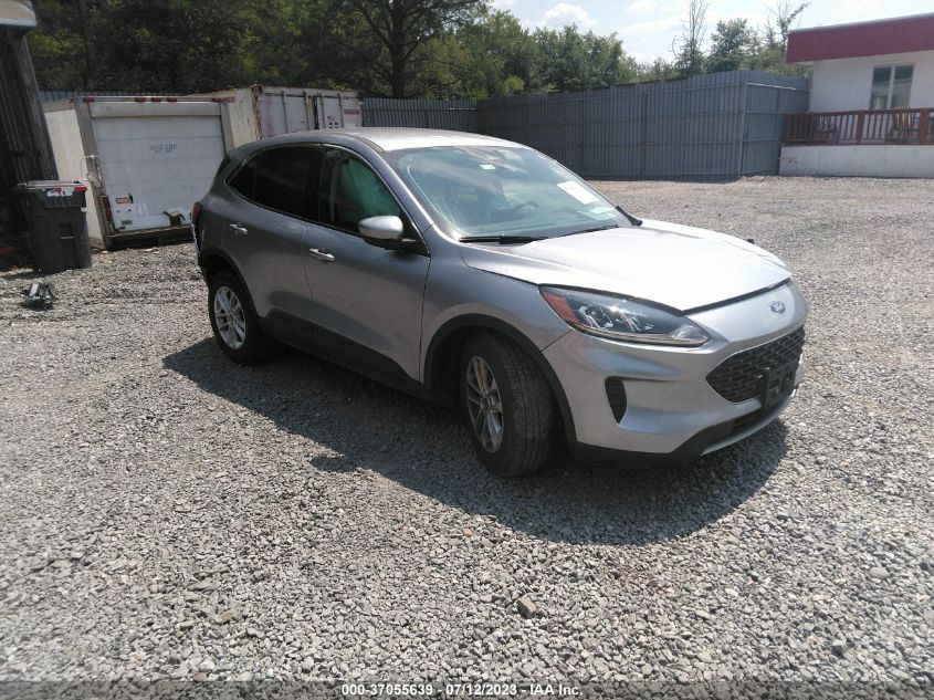 2021 FORD ESCAPE SE - 1FMCU0G66MUA75517