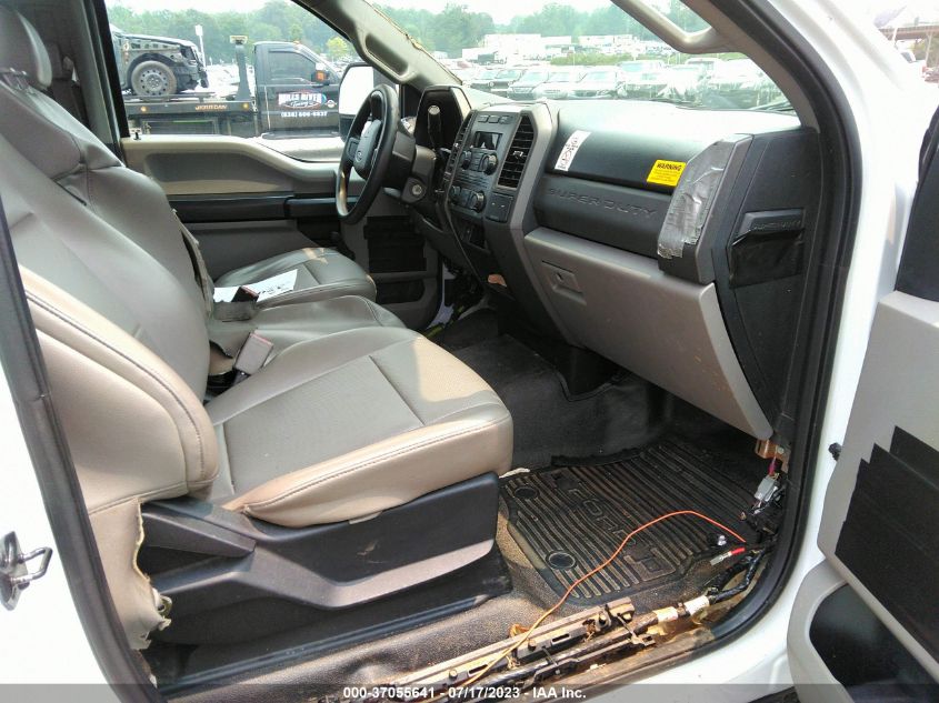 2017 FORD SUPER DUTY F-250 SRW XL/XLT - 1FDBF2A6XHEC99819
