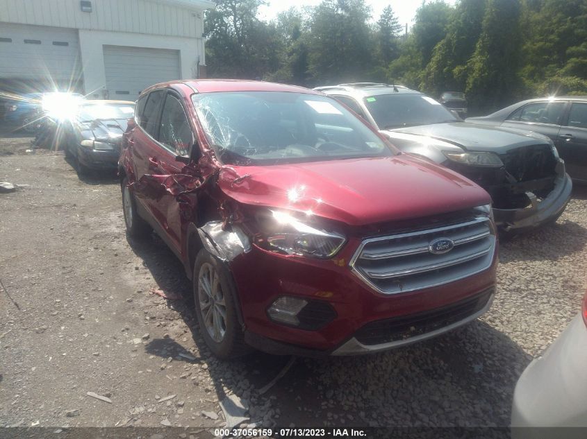 2017 FORD ESCAPE SE - 1FMCU9GD3HUB25914