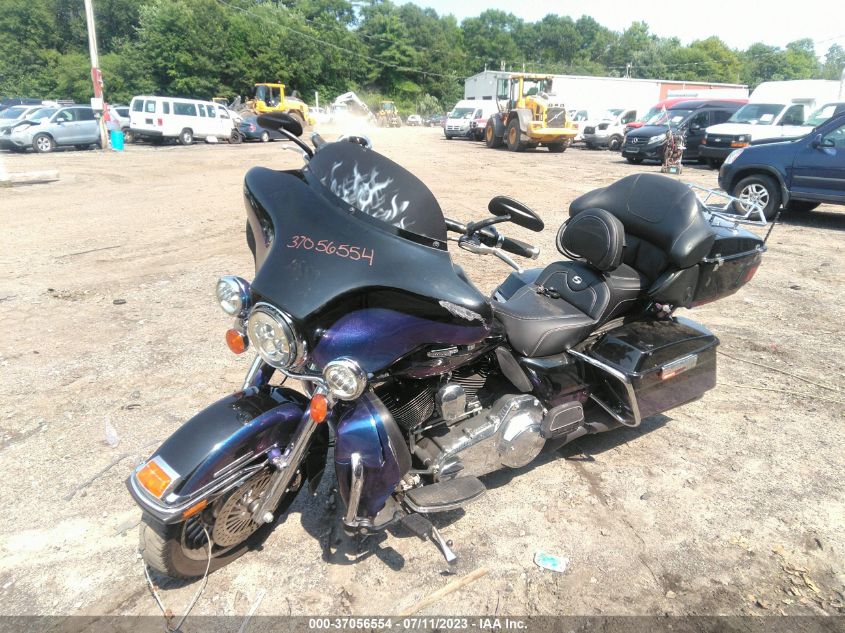 2010 HARLEY-DAVIDSON FLHTK - 1HD1KEM1XAB648786