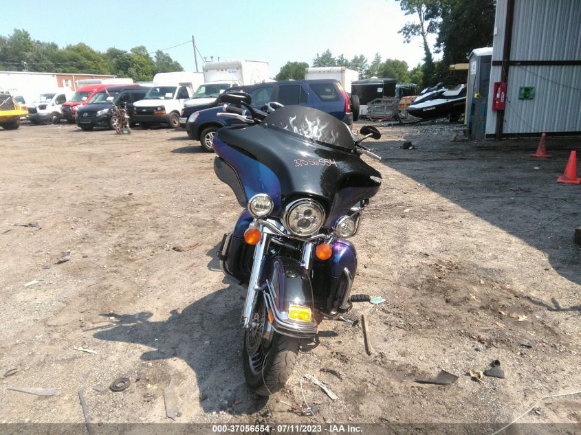 2010 HARLEY-DAVIDSON FLHTK - 1HD1KEM1XAB648786