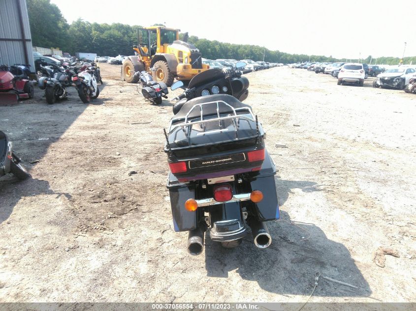 2010 HARLEY-DAVIDSON FLHTK - 1HD1KEM1XAB648786