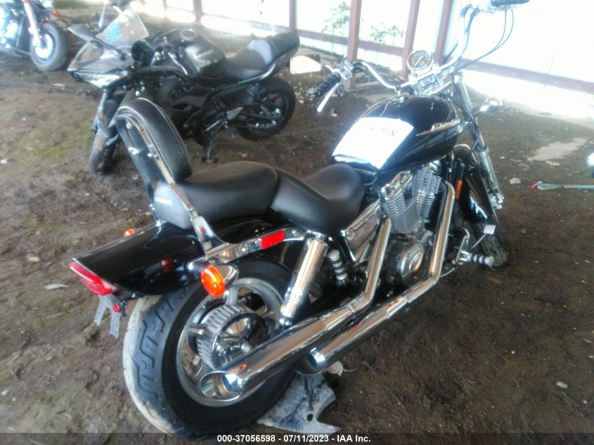 2000 HONDA VT1100 C 1HFSC1806YA401414