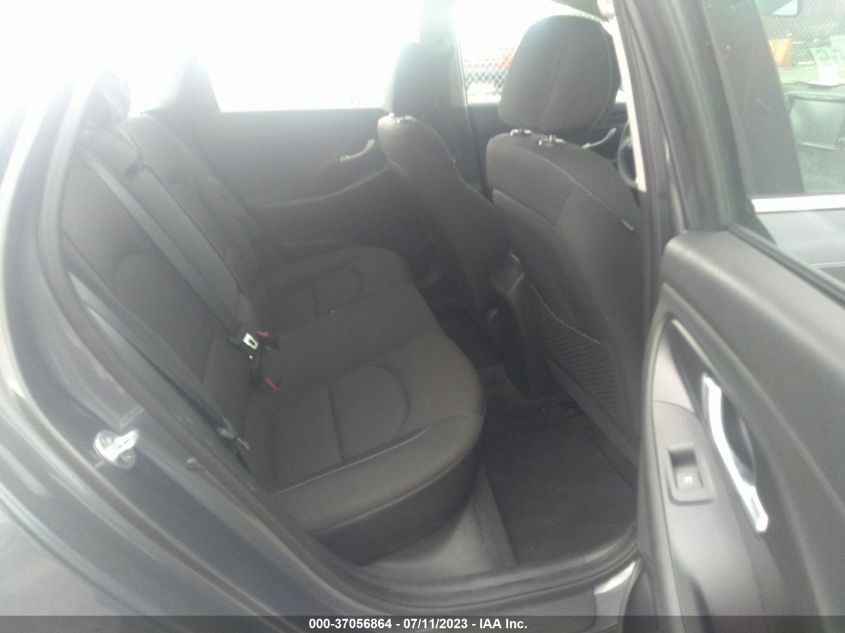 2018 HYUNDAI ELANTRA GT - KMHH35LE8JU074612