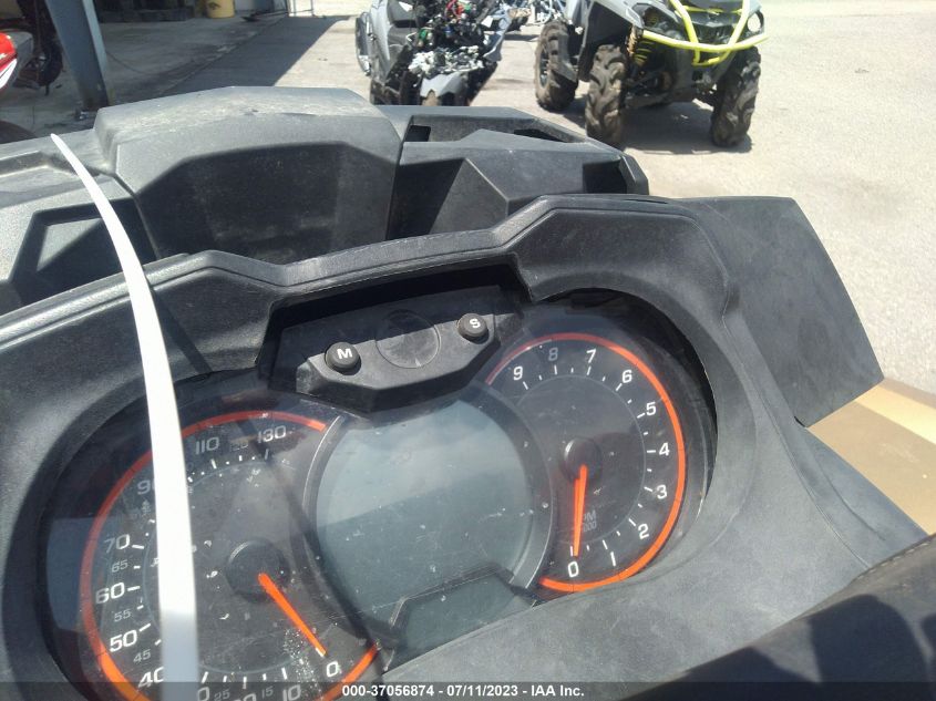 2019 CAN-AM OUTLANDER X MR 1000R - 3JBLWAX42KJ001617