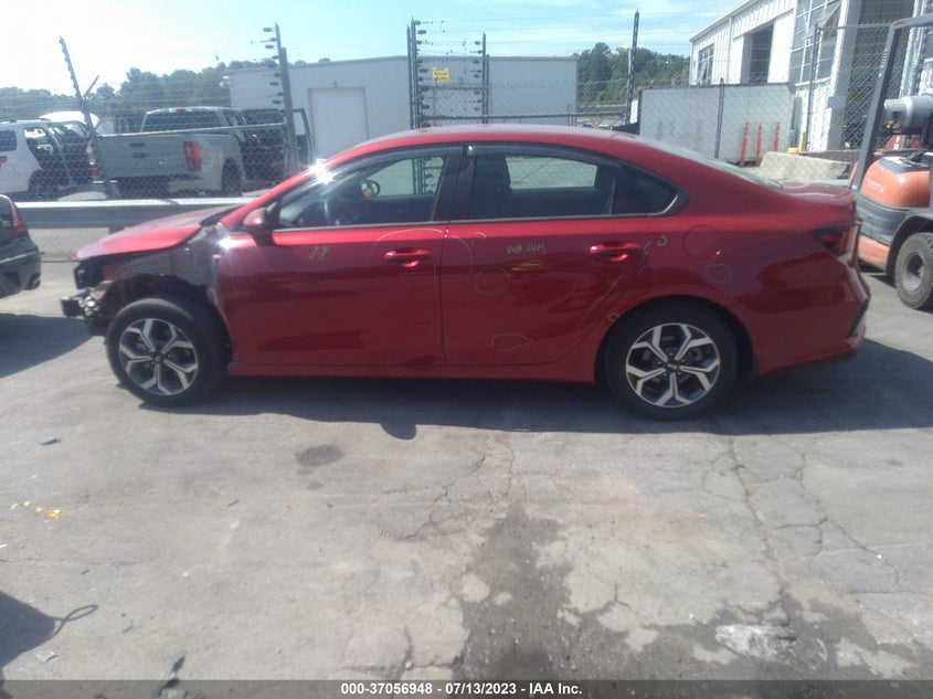 VIN 3KPF24ADXME265437 2021 KIA FORTE LXS