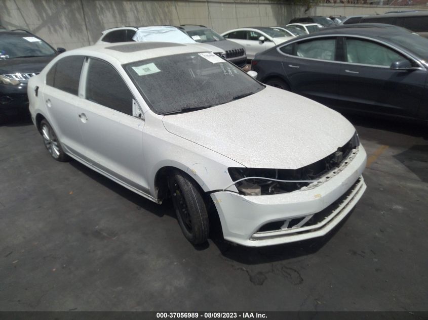 2015 VOLKSWAGEN JETTA SEDAN 1.8T SE - 3VWD17AJ8FM234128