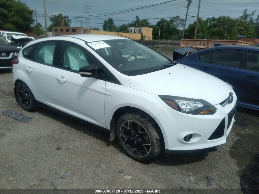 2013 FORD FOCUS SE - 1FADP3K24DL366082