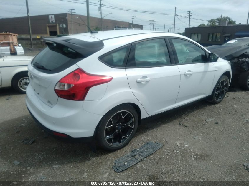 2013 FORD FOCUS SE - 1FADP3K24DL366082