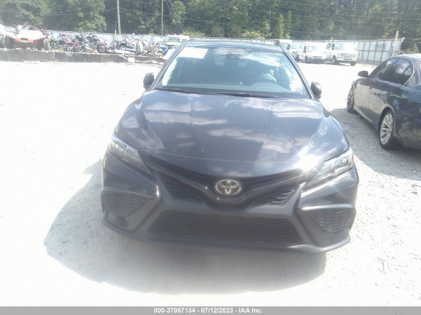 2021 TOYOTA CAMRY SE - 4T1G11AK3MU587483