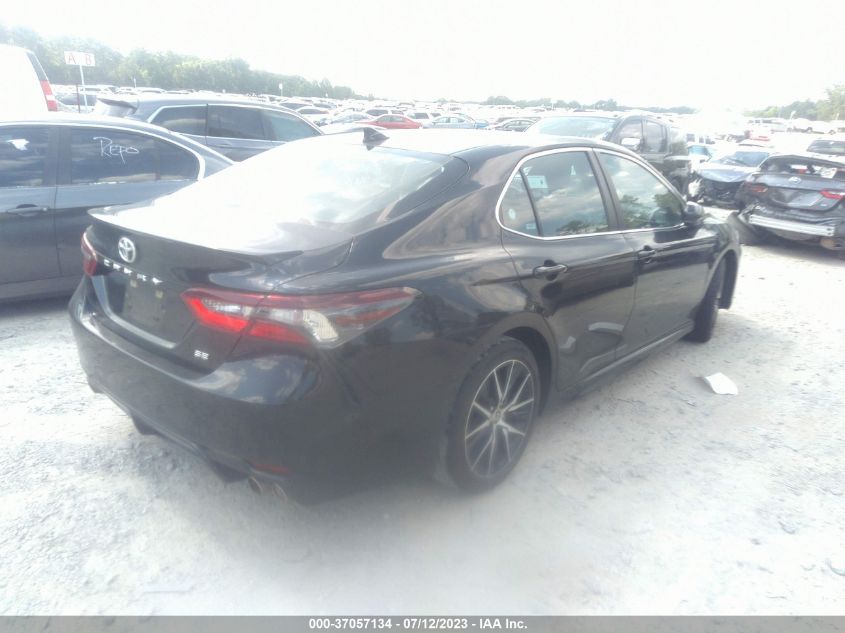2021 TOYOTA CAMRY SE - 4T1G11AK3MU587483