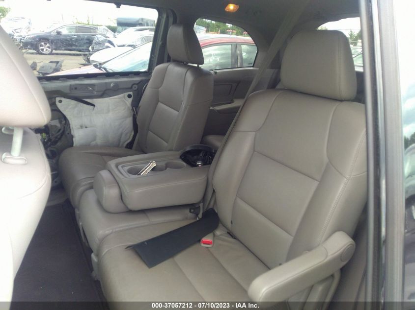 2016 HONDA ODYSSEY TOURING - 5FNRL5H96GB097330