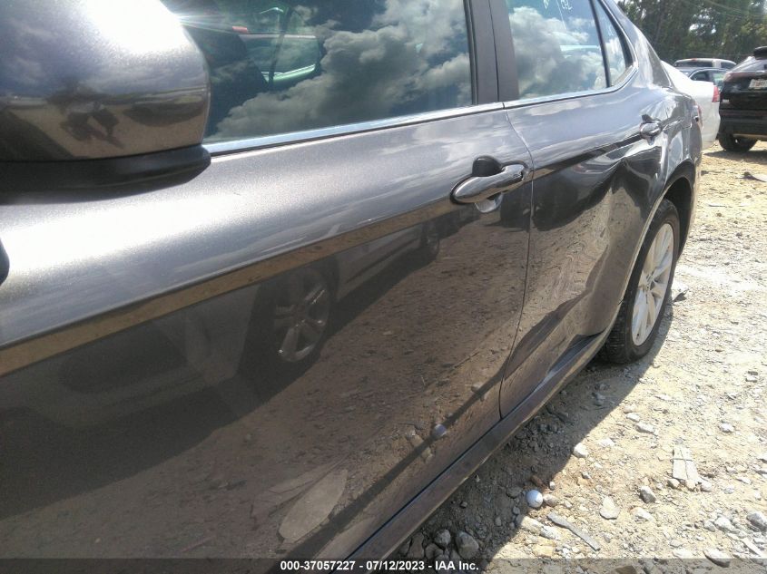 2020 TOYOTA CAMRY LE - 4T1C11AK9LU869852