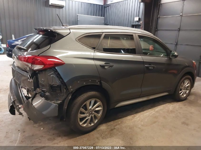 2017 HYUNDAI TUCSON SE - KM8J3CA49HU550960