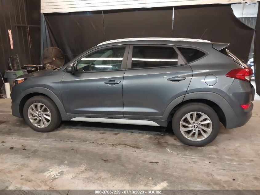 2017 HYUNDAI TUCSON SE - KM8J3CA49HU550960