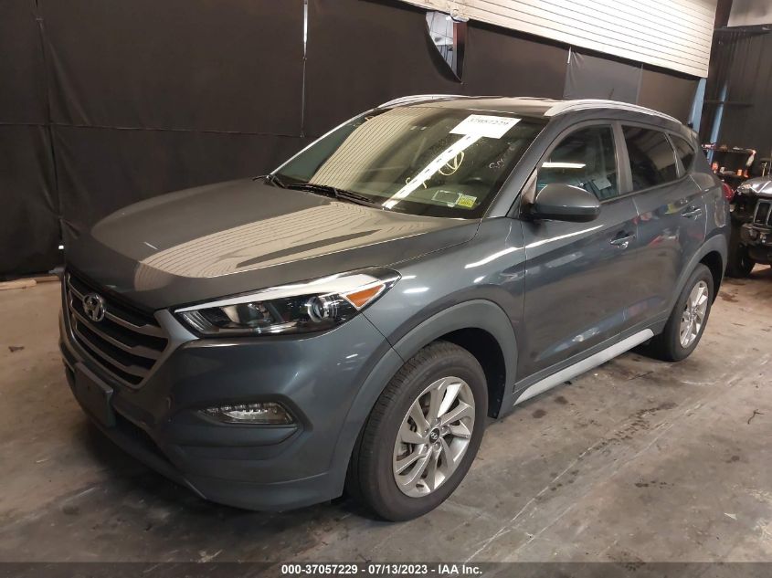 2017 HYUNDAI TUCSON SE - KM8J3CA49HU550960