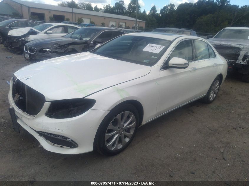 WDDZF4JB5HA094952 2017 MERCEDES-BENZ E-CLASS - Image 2