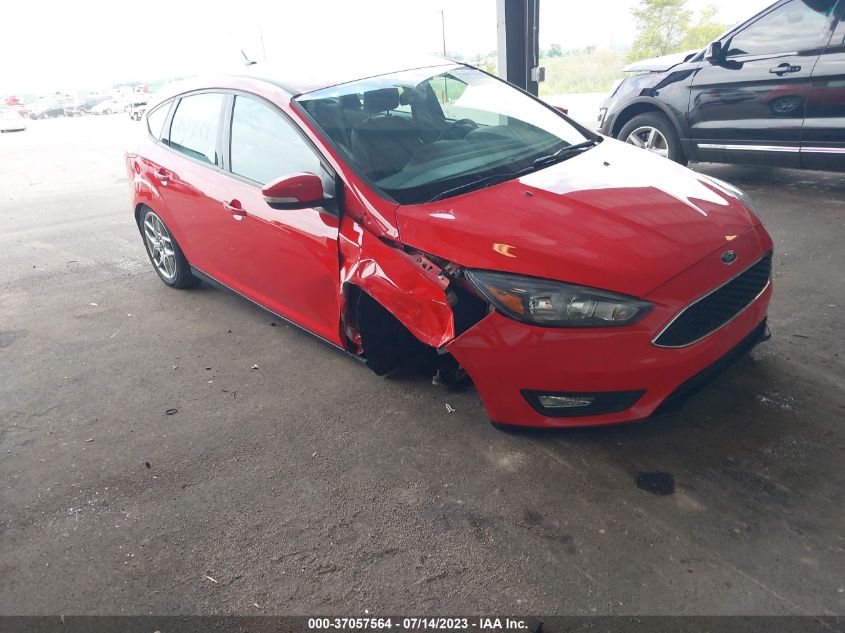 2015 FORD FOCUS SE - 1FADP3K27FL380142