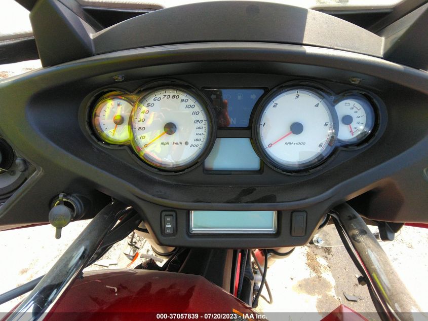 2013 VICTORY MOTORCYCLES CROSS COUNTRY TOUR - 5VPTW36N6D3015270