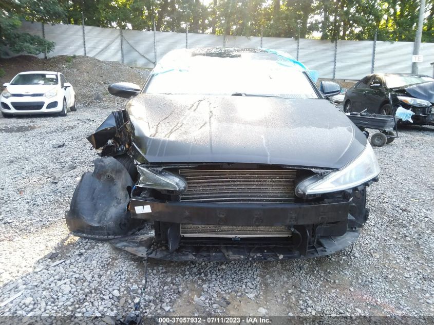 2020 HYUNDAI ELANTRA SEL - 5NPD84LF8LH568960