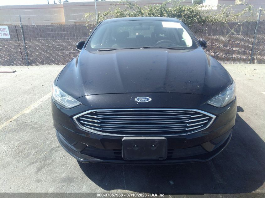 2017 FORD FUSION SE - 3FA6P0H7XHR149752