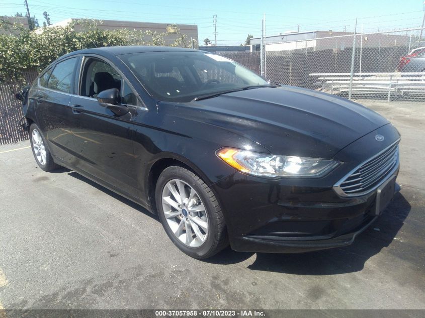 2017 FORD FUSION SE - 3FA6P0H7XHR149752