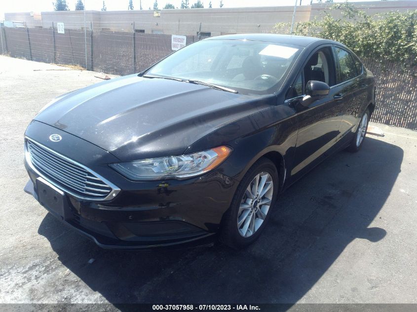 2017 FORD FUSION SE - 3FA6P0H7XHR149752
