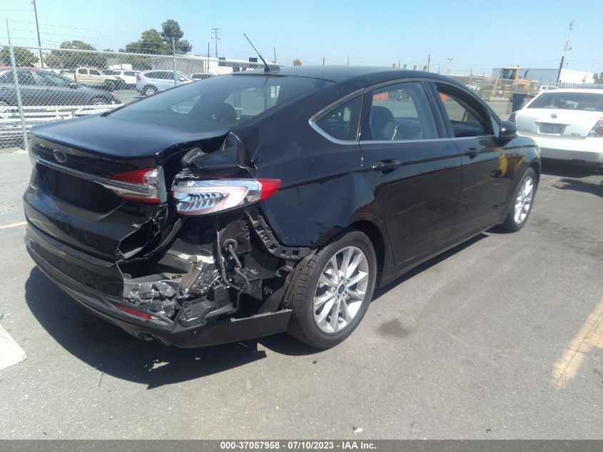 2017 FORD FUSION SE - 3FA6P0H7XHR149752