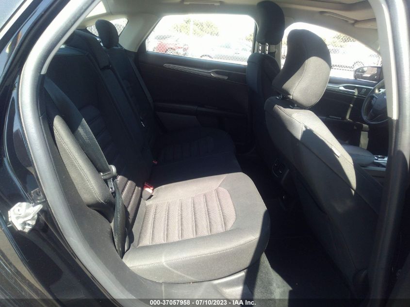 2017 FORD FUSION SE - 3FA6P0H7XHR149752