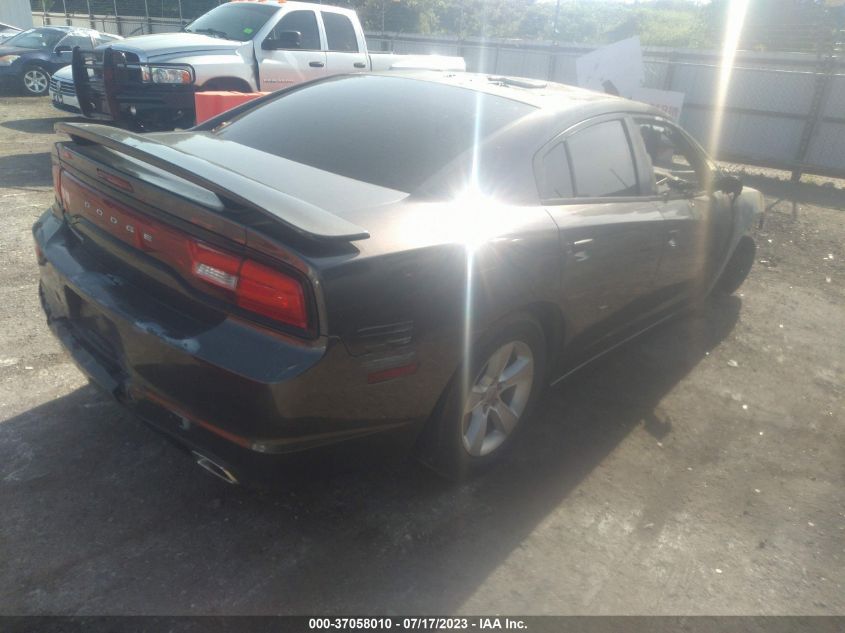 2013 DODGE CHARGER SE - 2C3CDXBGXDH542121