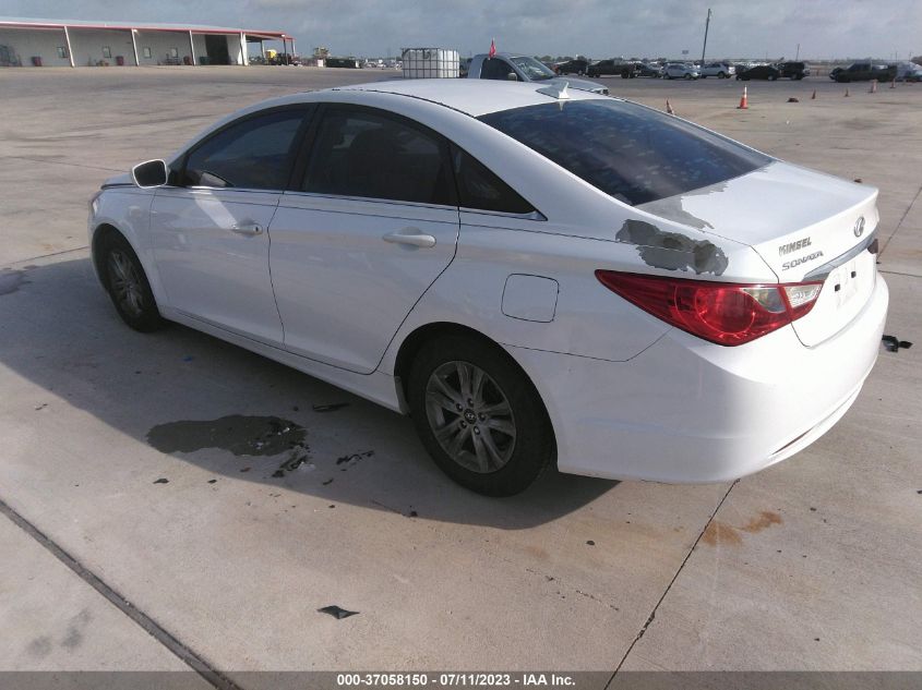 2013 HYUNDAI SONATA GLS - 5NPEB4AC6DH602426