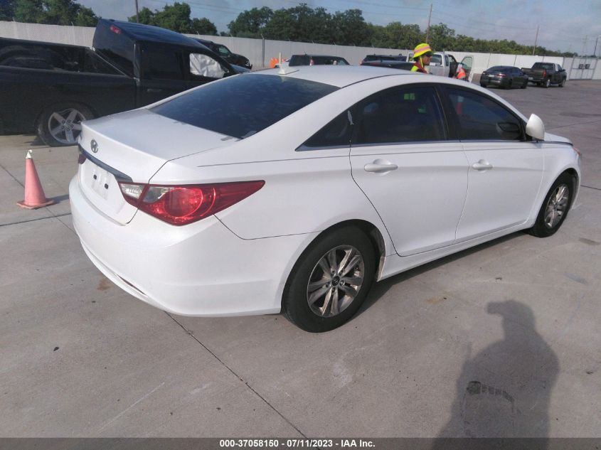 2013 HYUNDAI SONATA GLS - 5NPEB4AC6DH602426