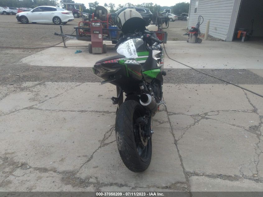 2019 KAWASAKI EX400 JKAEXKH14KDA43730
