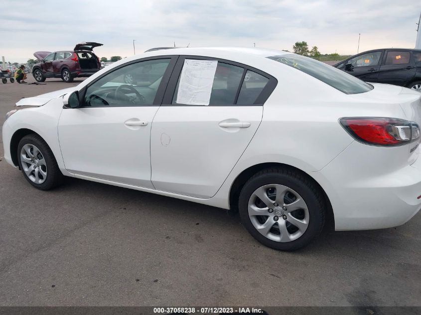 2013 MAZDA MAZDA3 I SPORT - JM1BL1U72D1846661