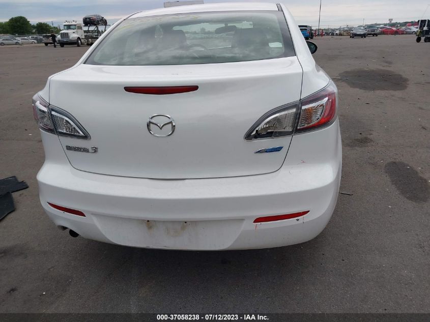 2013 MAZDA MAZDA3 I SPORT - JM1BL1U72D1846661