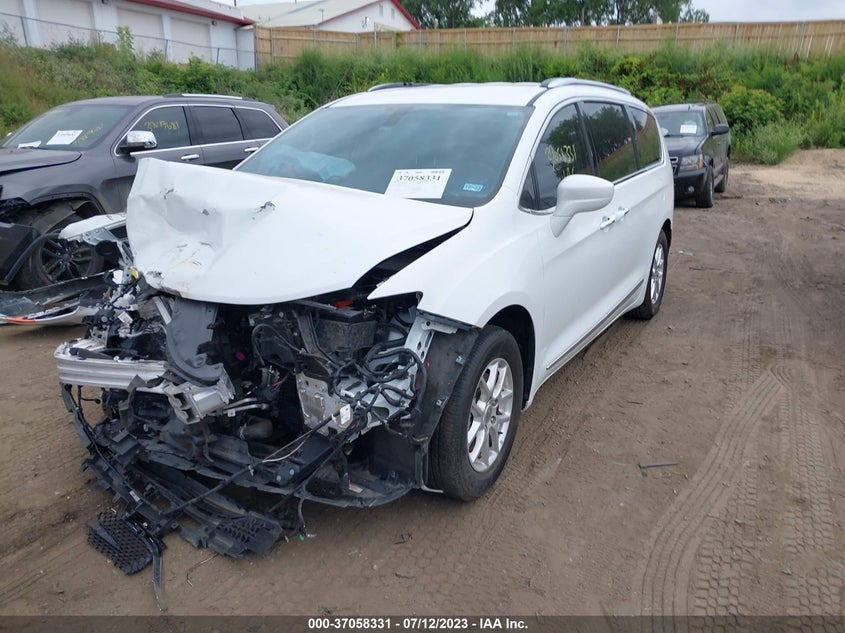 VIN 2C4RC1BG2LR130273 2020 CHRYSLER PACIFICA TOURING L