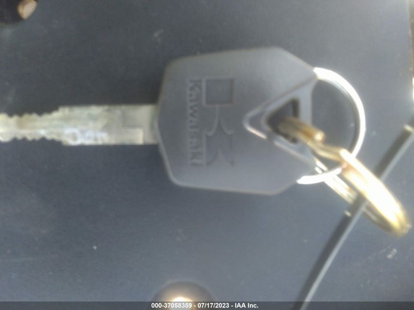 2008 KAWASAKI ZX600 P JKAZX4P1X8A035041