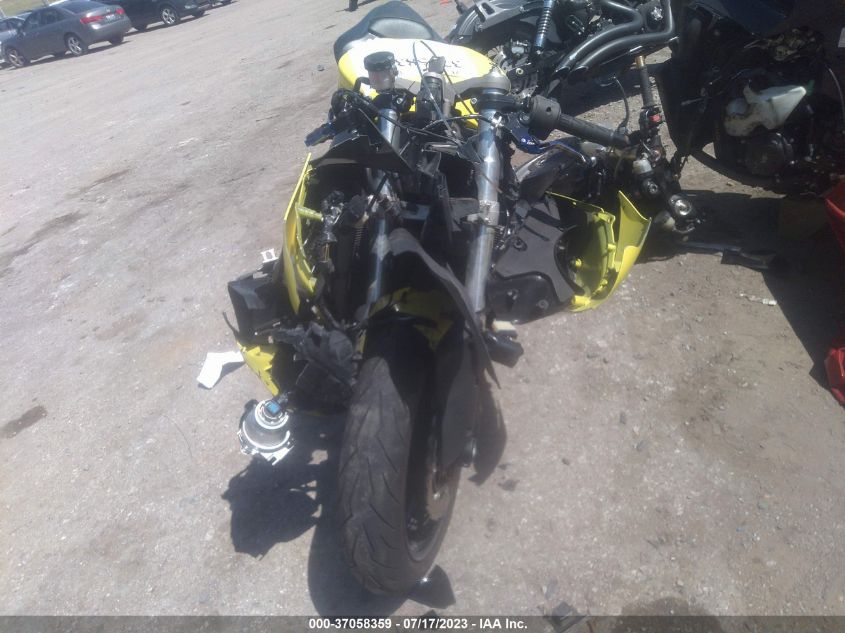 2008 KAWASAKI ZX600 P JKAZX4P1X8A035041