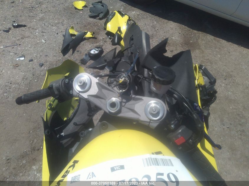 2008 KAWASAKI ZX600 P JKAZX4P1X8A035041