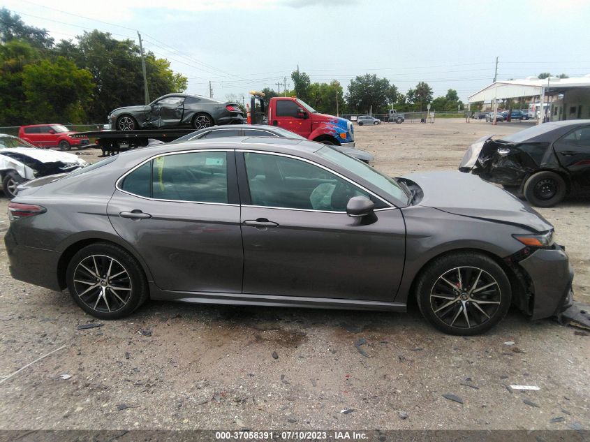 2021 TOYOTA CAMRY SE - 4T1G11AK2MU480232