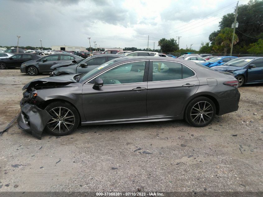 2021 TOYOTA CAMRY SE - 4T1G11AK2MU480232