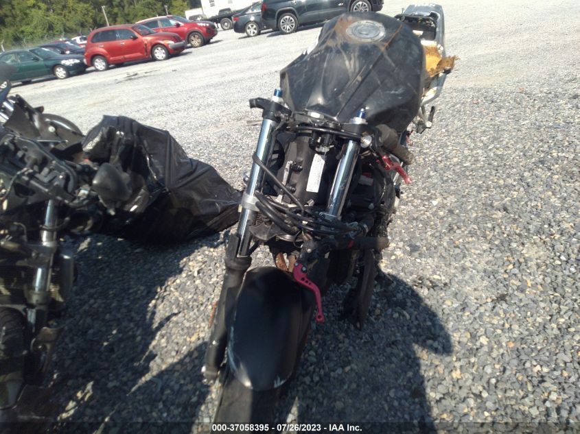 2003 YAMAHA YZFR6 L - JYARJ06E33A008790