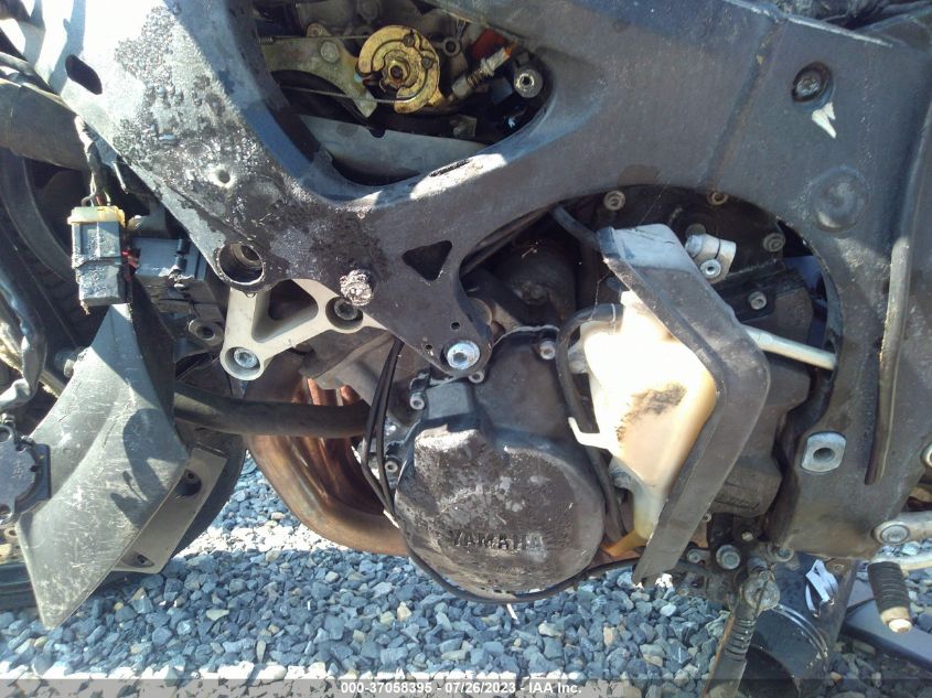 2003 YAMAHA YZFR6 L - JYARJ06E33A008790