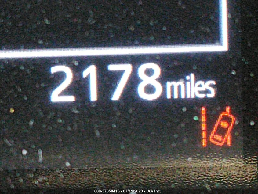 2021 TOYOTA CAMRY LE - 4T1C11AK1MU613092