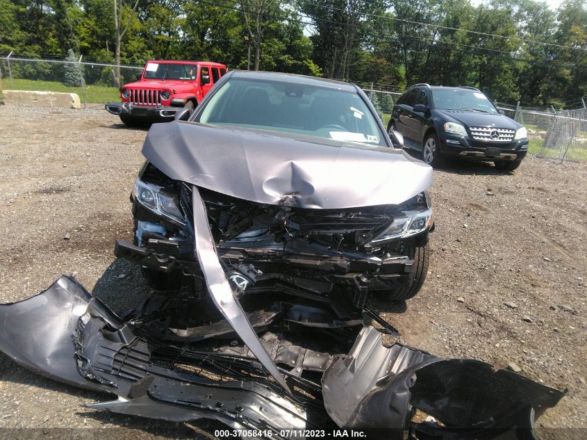 2021 TOYOTA CAMRY LE - 4T1C11AK1MU613092