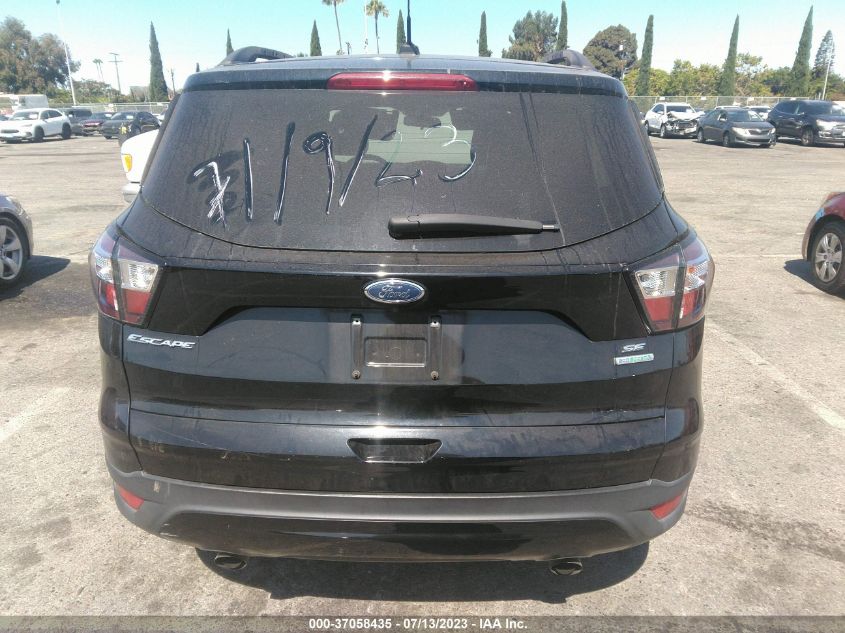 2018 FORD ESCAPE SE - 1FMCU0GD7JUD21890